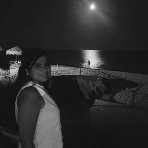 Meet your Posher, Zehra